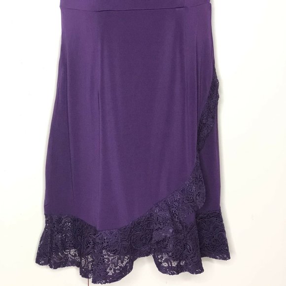 Kimi + Kai Maternity Dress Purple Lace Trim Cap - Picture 3 of 7